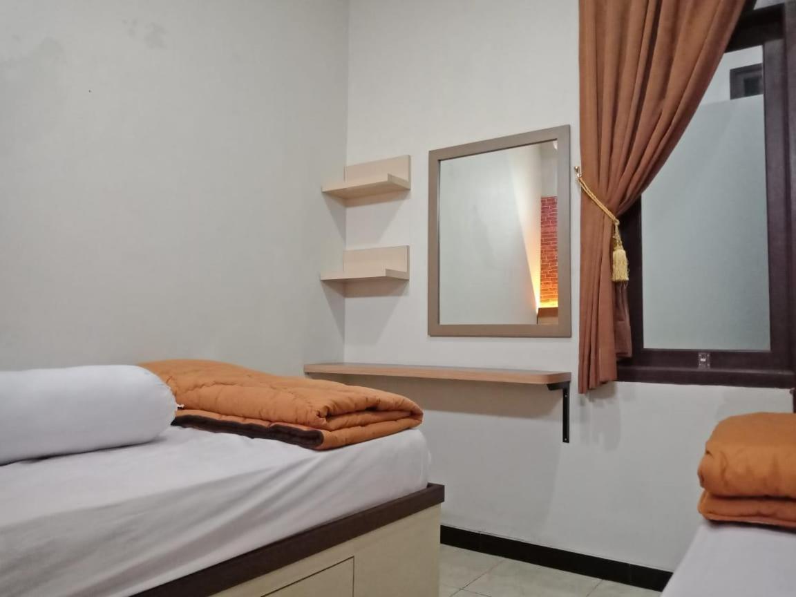 Amaya Guest House Syariah Alastuwo Ngoại thất bức ảnh